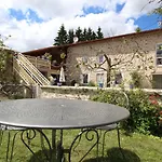 Tatil Evi De Charme En Auvergne, Cour Fermee, Jardins Prives, Bbq, Babyfoot, Proche St Jacques De Compostelle - Fr-1-582-232 *