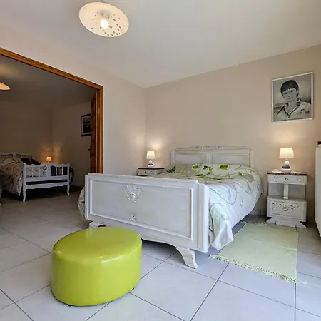 منزل ريفي De Charme En Auvergne, Cour Fermee, Jardins Prives, Bbq, Babyfoot, Proche St Jacques De Compostelle - Fr-1-582-232 *